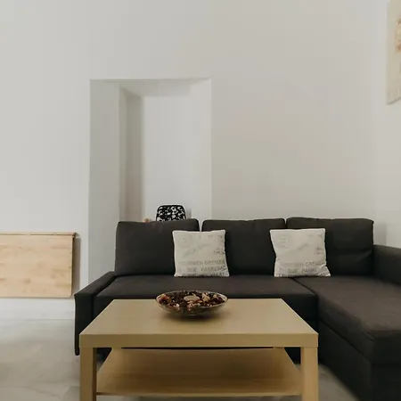 Casa Palacio -sanlucar- Apartment *